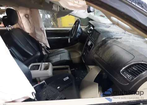 2015 Chrysler Town & Country Touring from USA, damaged, VIN 2C4RC1BGXFR522079